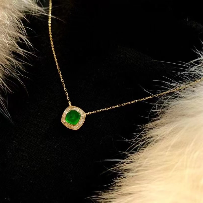 14k Gold 1 Ct Natural Emerald & Diamond Necklace - 4