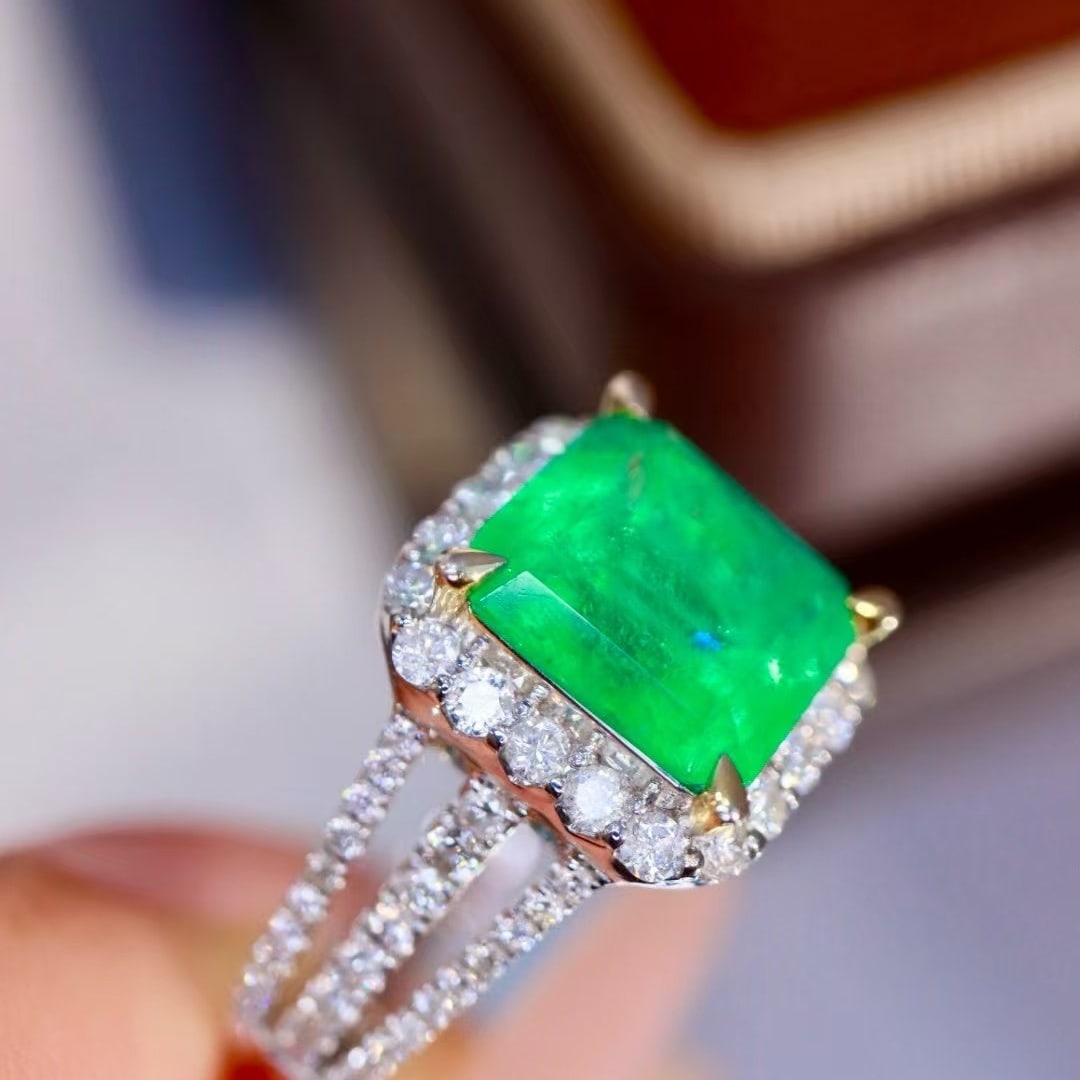 14k Gold 4.58 Ctw Natural Emerald & Diamond Ring - 5