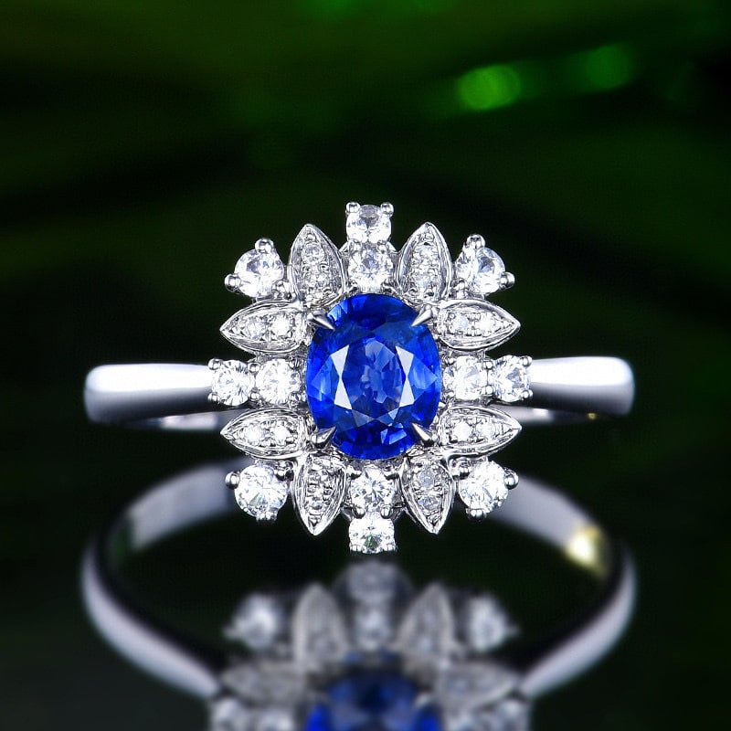 14k Gold 0.56 Ctw Natural Sapphire & Diamond Ring: Ref:230995152 // gold content:14k gold // ring size:7. 25us // // main gemstone:sapphire // shape:oval // carat weight:0. 52ct // color:blue // treatment:natural // // adjacent gemstone 2 : diamond
