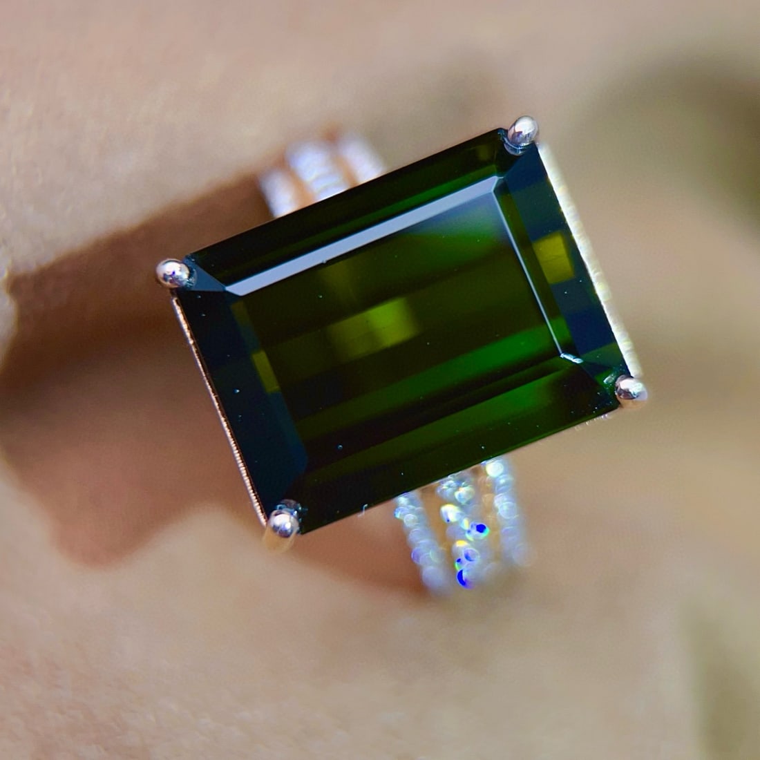 14k Gold 15.1 Ct Natural Tourmaline & Diamond Ring - 2