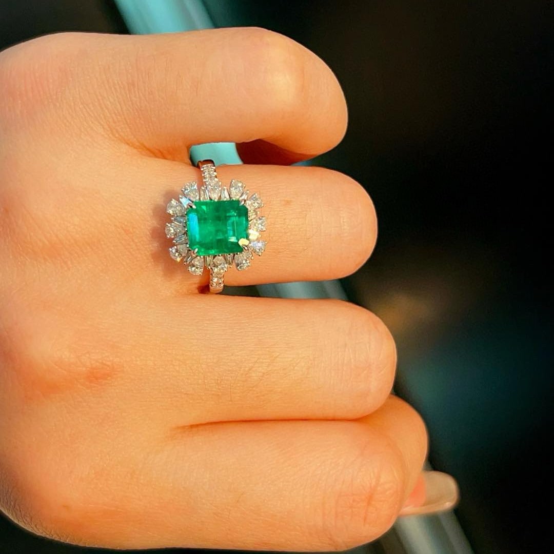 14k Gold 3.45 Ctw Natural Emerald & Diamond Ring - 2