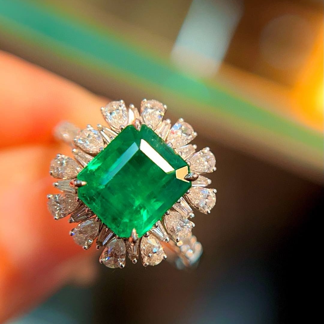 14k Gold 3.45 Ctw Natural Emerald & Diamond Ring - 4