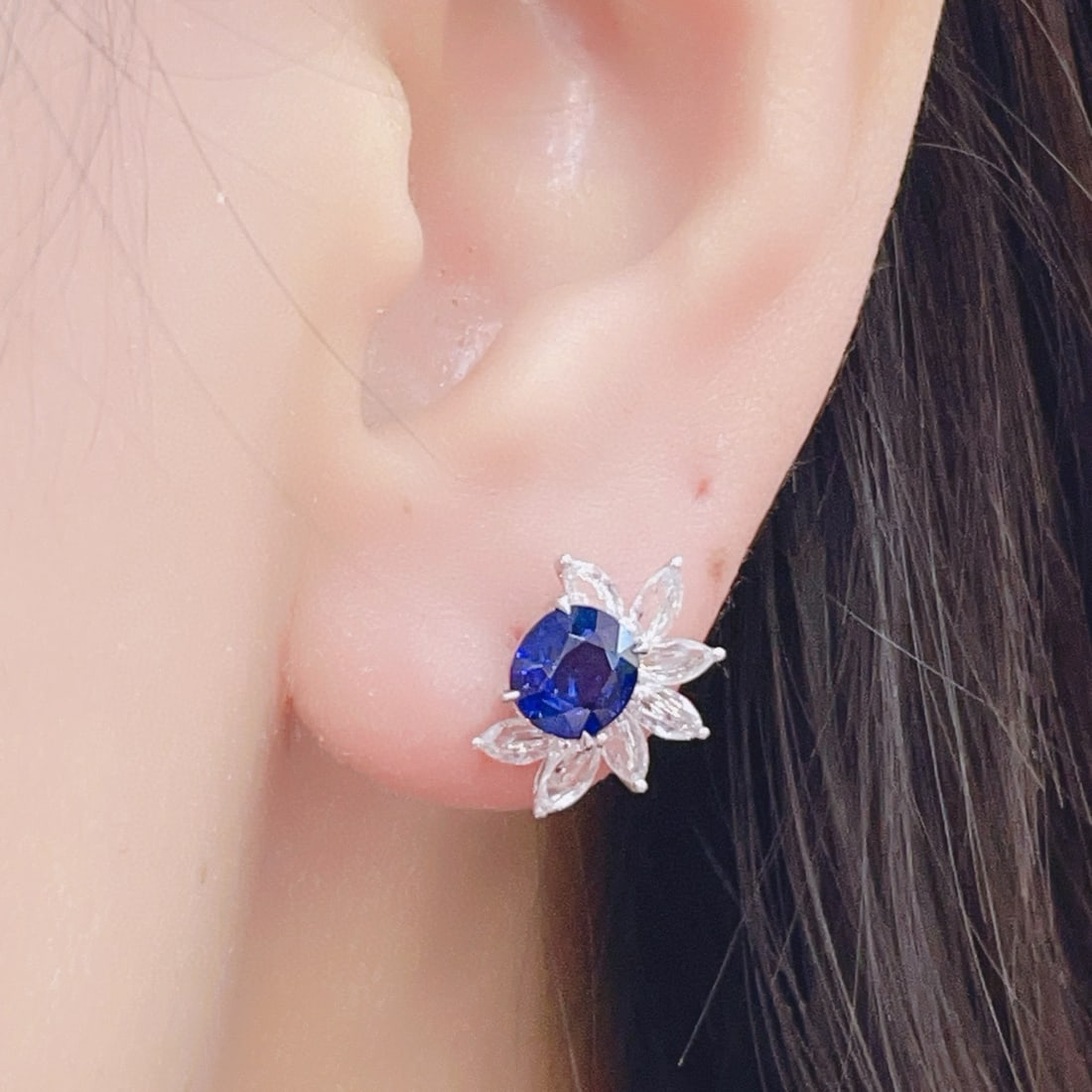 14k Gold 2.2 Ct Natural Sapphire & Sapphire Earrings - 5