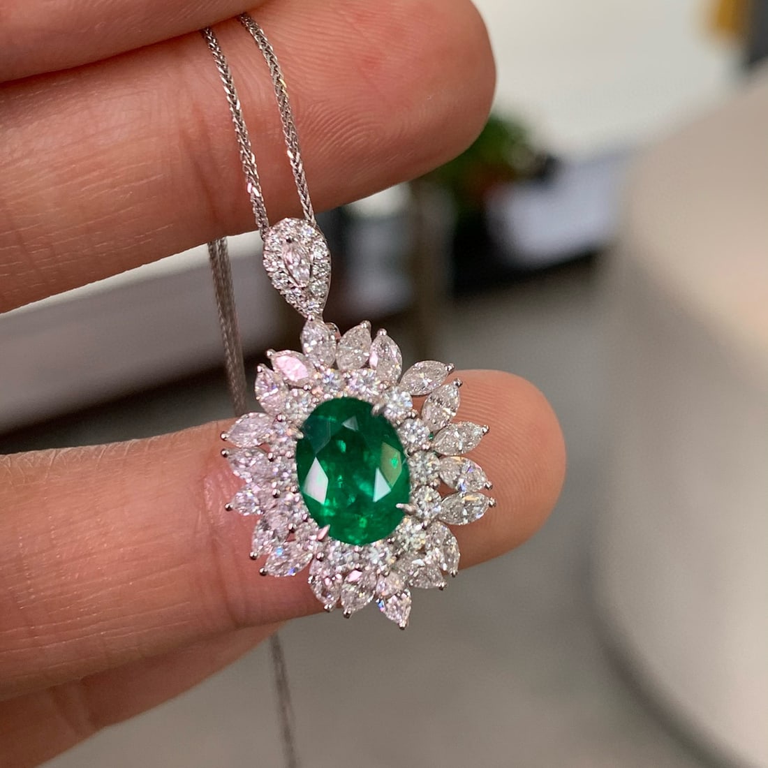 14k Gold 3.08 Ctw Natural Emerald & Diamond Ring/pendant( Without Chain ) - 4