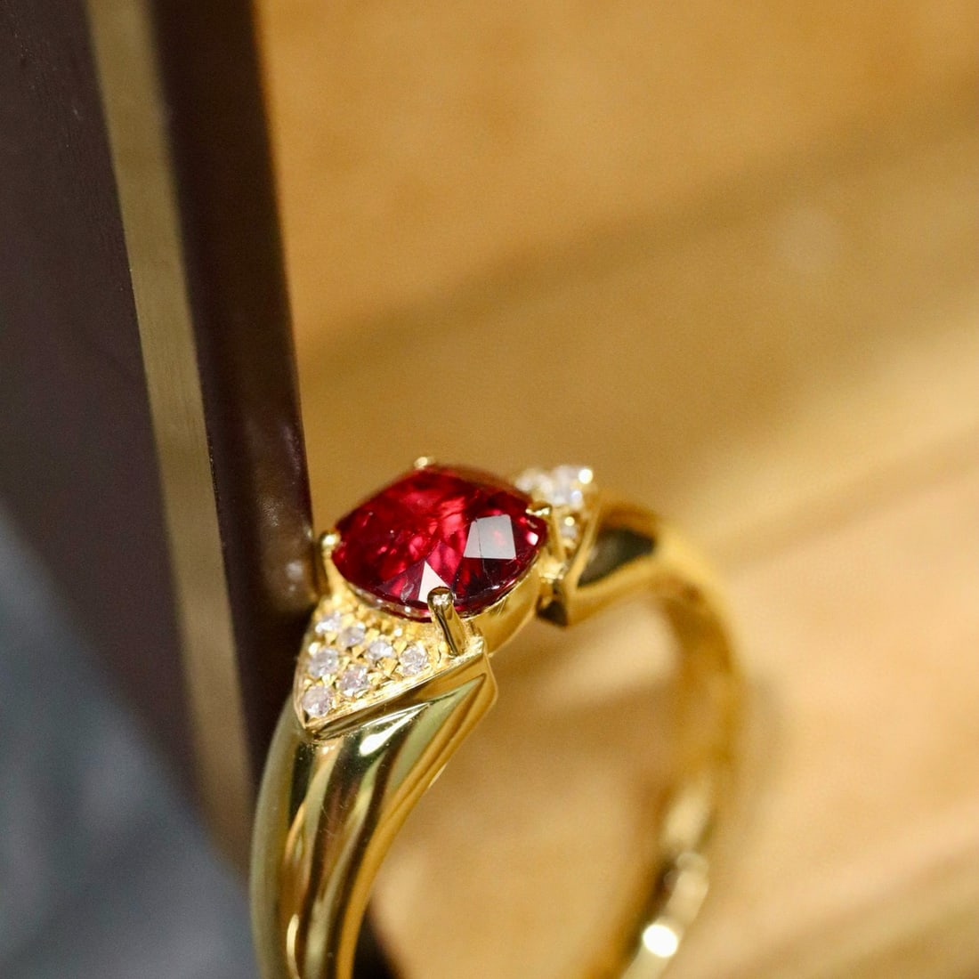 14k Gold 1.27 Ctw Natural Ruby & Diamond Ring - 4