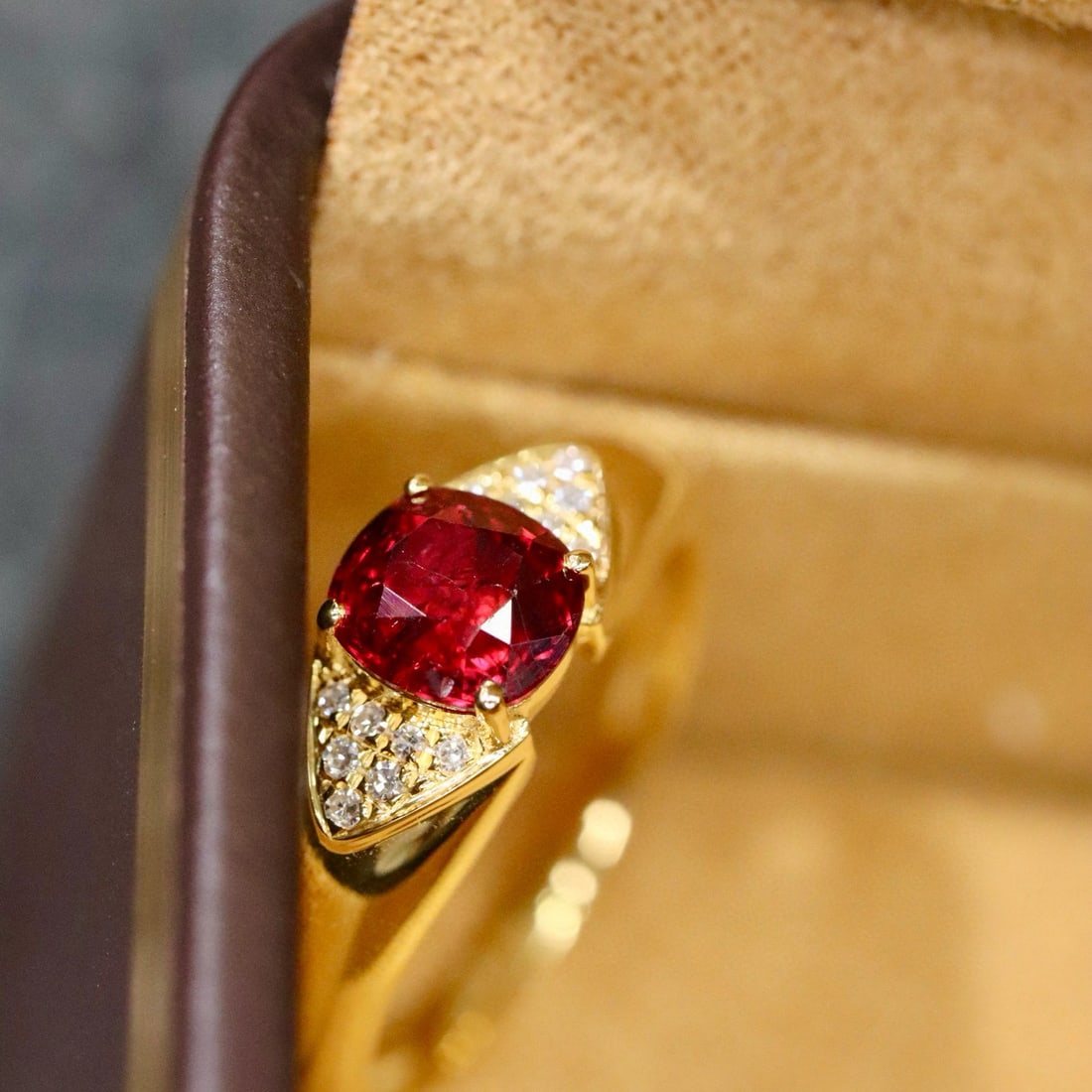 14k Gold 1.27 Ctw Natural Ruby & Diamond Ring - 5