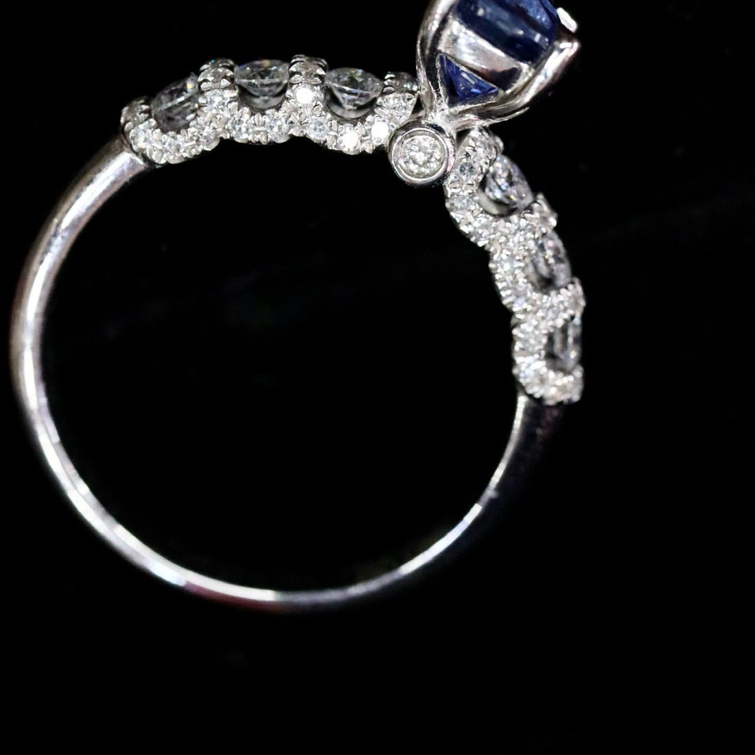 14k Gold 1.48 Ctw Natural Sapphire & Diamond Ring - 4