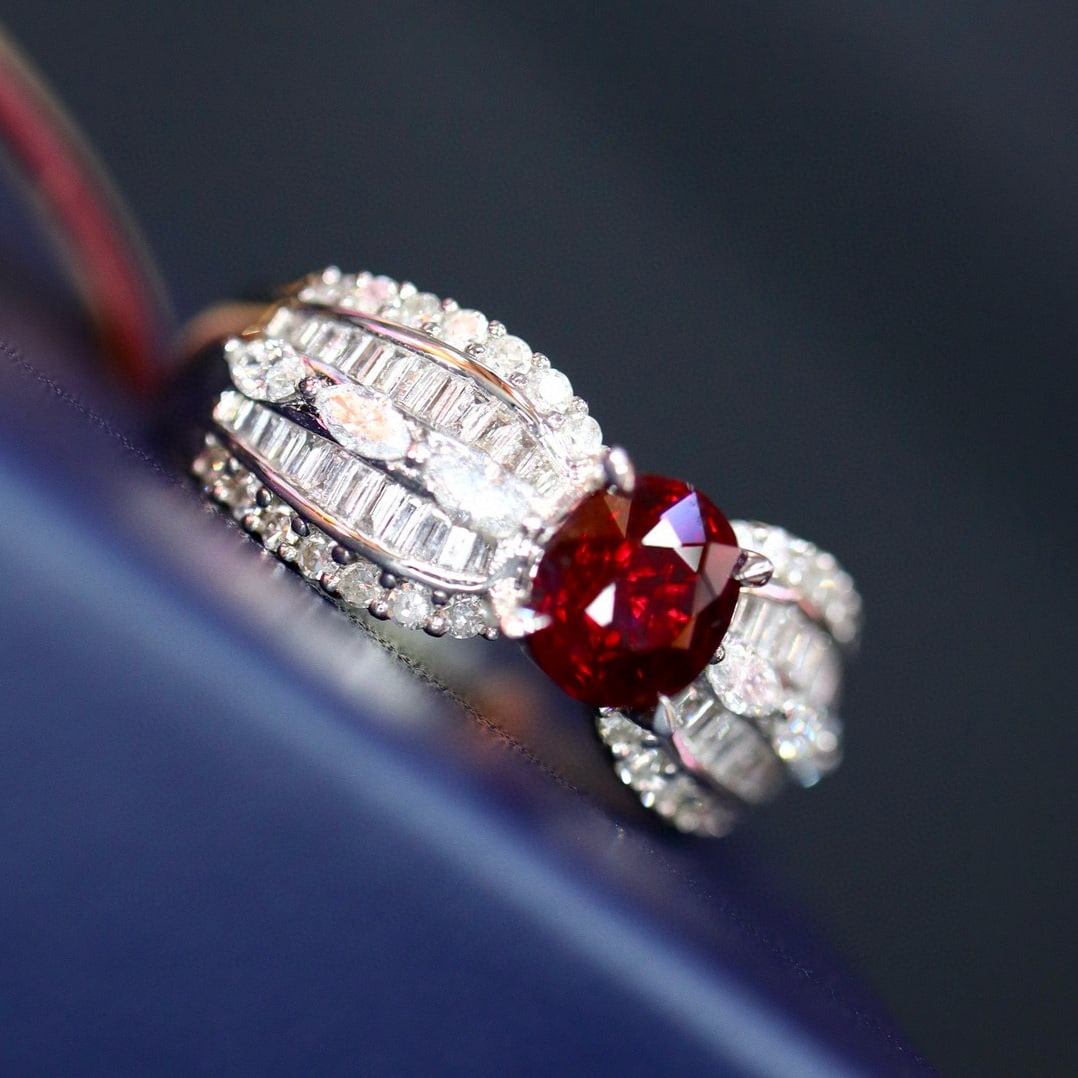 14k Gold 1.75 Ctw Natural Ruby & Diamond Ring - 5