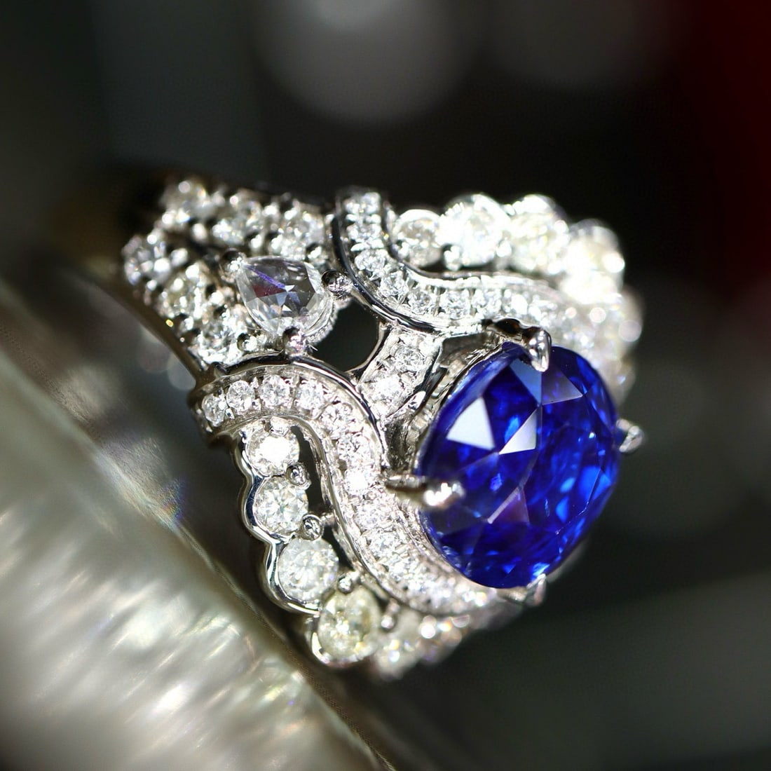 14k Gold 3.54 Ctw Natural Sapphire & Diamond Ring - 4