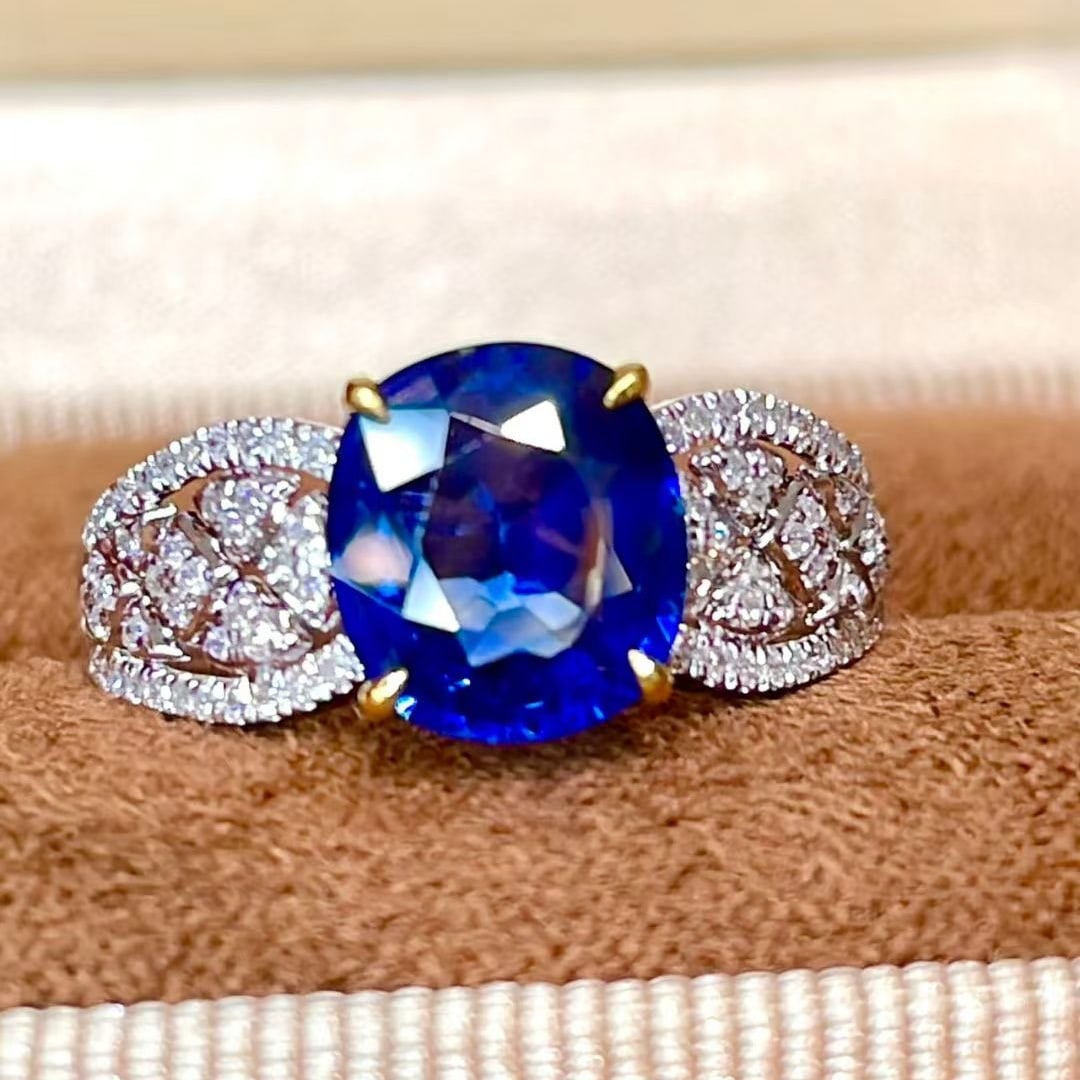 14k Gold 2.1 Ct Natural Sapphire & Diamond Ring - 4