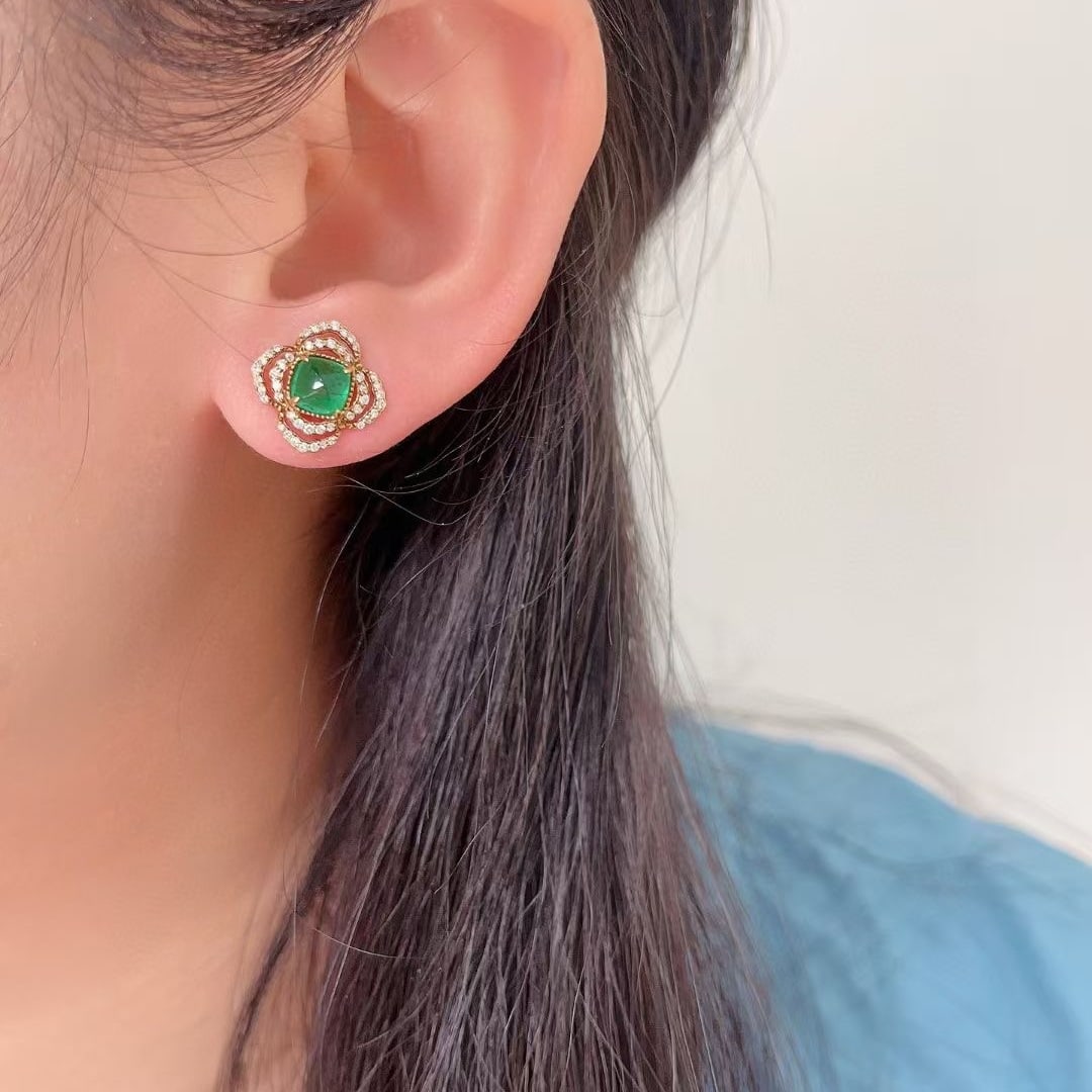14k Gold 1.78 Ctw Natural Emerald & Diamond Earrings - 6