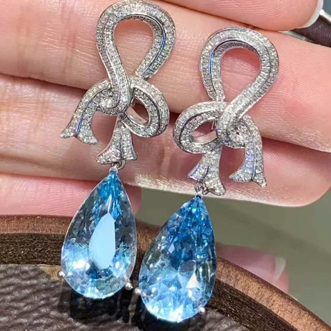 14k Gold 11.65 Ct Natural Aquamarine & Diamond Earrings - 2