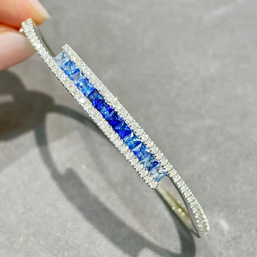 14k Gold 2.25 Ctw Natural Sapphire & Diamond Bangle - 2