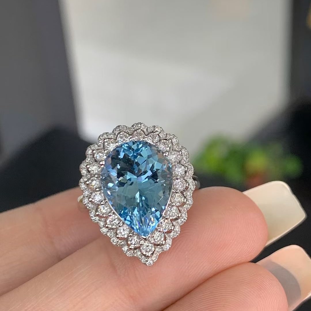 14k Gold 6.41 Ctw Natural Aquamarine & Diamond Ring/pendant( Without Chain ): Ref:230995221 // gold content:14k gold // ring size:7. 25us // // main gemstone:aquamarine // shape:pear // carat weight:5. 5ct // color:blue // treatment:natural // // adjacent gemstone 2 : diamond /