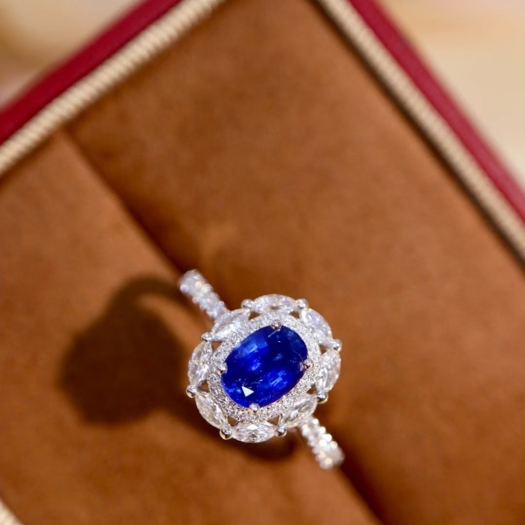 14k Gold 1.5 Ctw Natural Sapphire & Diamond Ring - 5
