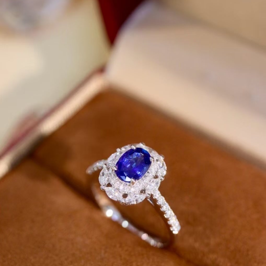 14k Gold 1.5 Ctw Natural Sapphire & Diamond Ring - 6
