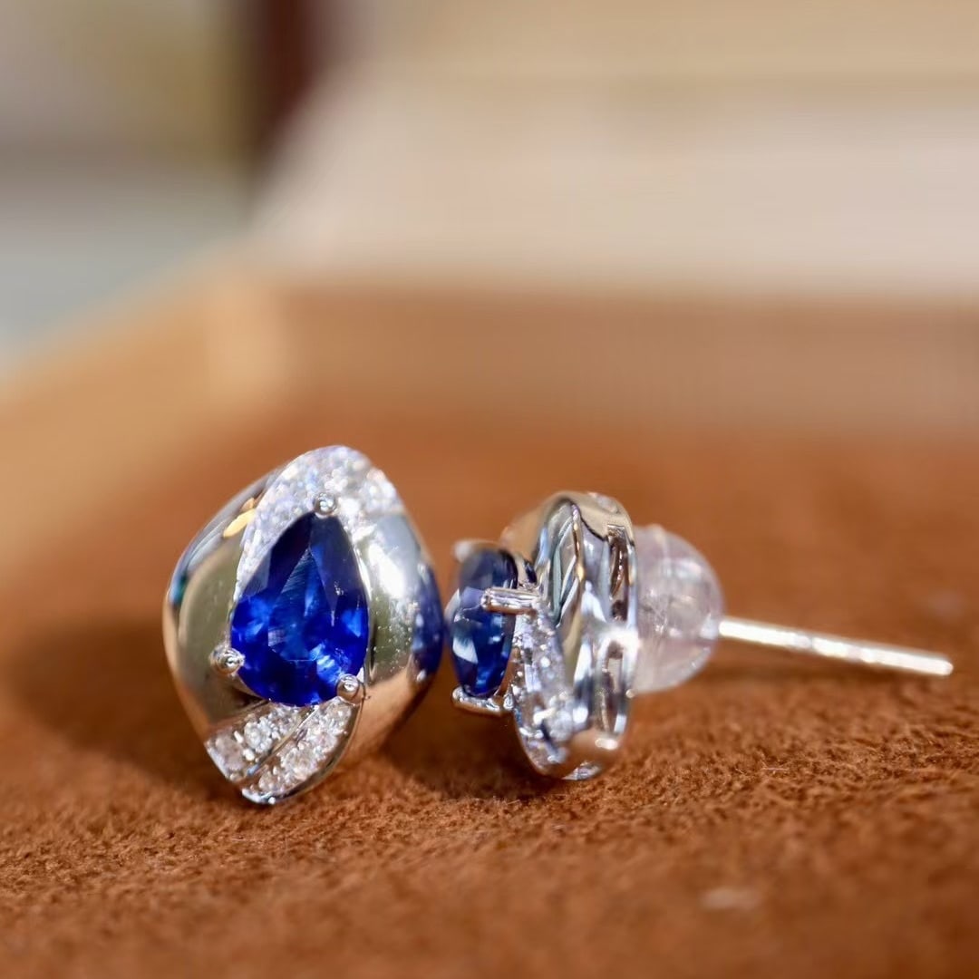 14k Gold 1.33 Ctw Natural Sapphire & Diamond Earrings - 3