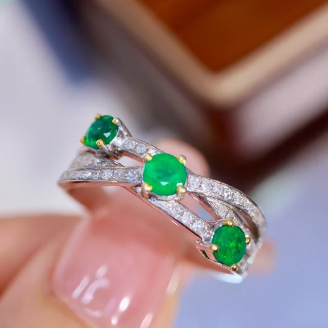 14k Gold 1.05 Ctw Natural Emerald & Diamond Ring - 6