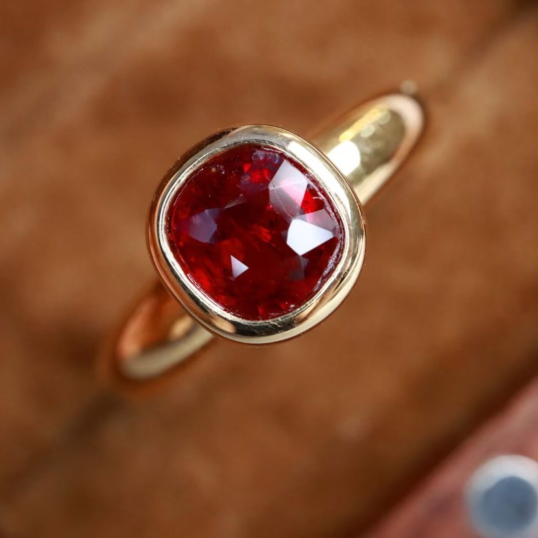 14k Gold 1.06 Ct Natural Ruby Ring: Ref:230995253 // gold content:14k gold // ring size:7. 25us // // main gemstone:ruby // shape:cushion // carat weight:1. 06ct // color:red // treatment:natural // Condition: New Low Estimate: 11000.00