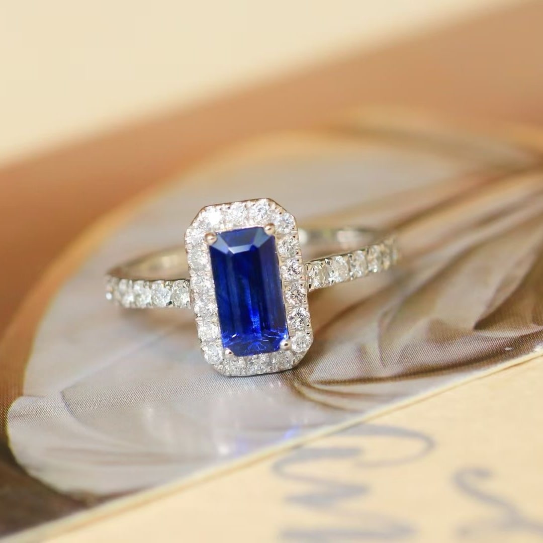 14k Gold 1.85 Ctw Natural Sapphire & Diamond Ring - 5