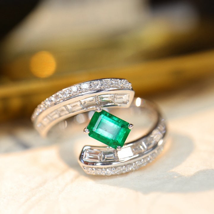 14k Gold 1.12 Ctw Vivid Green Natural Emerald & Diamond Ring - 5