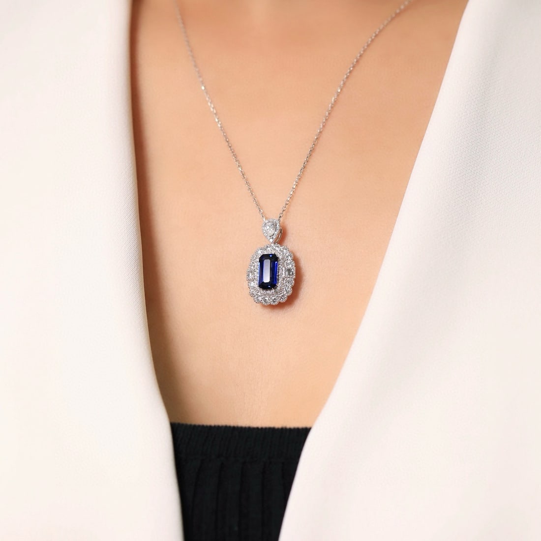 14k Gold 1.88 Ctw Natural Sapphire & Diamond Pendant( Without Chain ) - 3