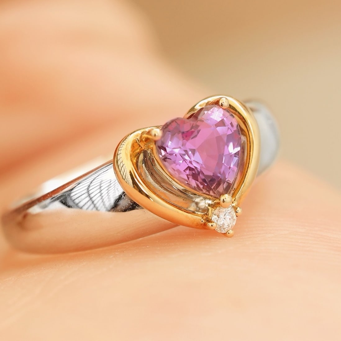 14k Gold 0.59 Ct Natural Sapphire & Diamond Ring - 2