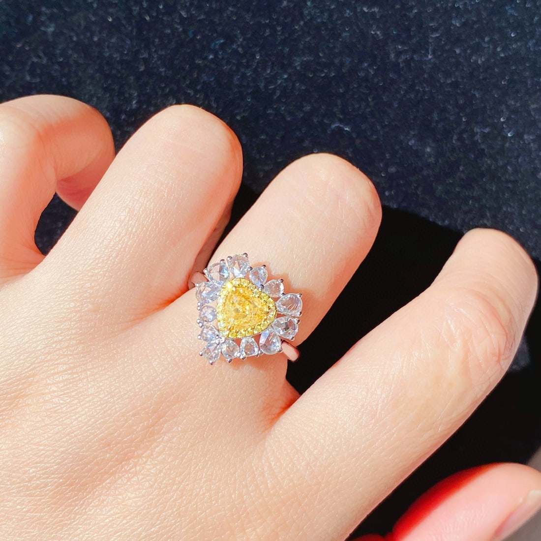 14k Gold 1.92 Ctw Natural Yellow Diamond & Diamond Ring - 5