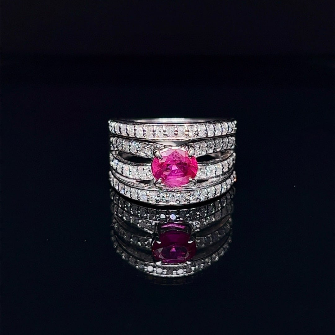14k Gold 1.71 Ctw Natural Ruby & Diamond Ring: Ref:230996044 // gold content:14k gold // ring size:7. 25us // // main gemstone:ruby // shape:oval // carat weight:1. 03ct // color:red // treatment:natural // // adjacent gemstone 2 : diamond // shap
