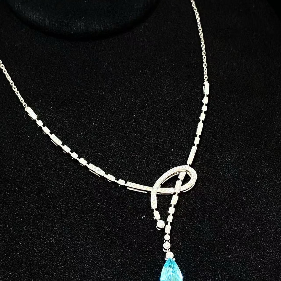 14k Gold 2.62 Ctw Natural Paraiba Tourmaline & Diamond Necklace - 3