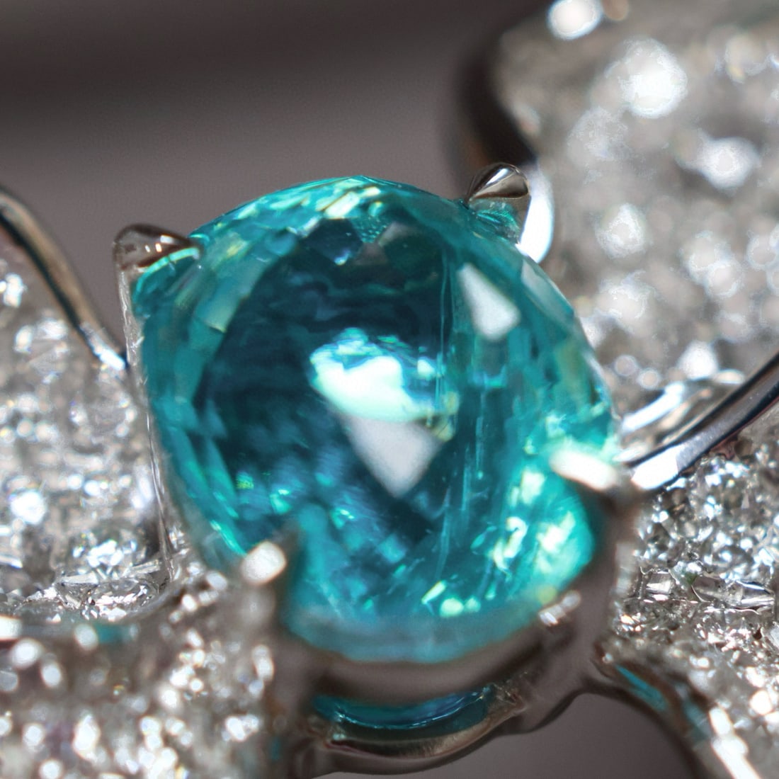 14k Gold 3.09 Ctw Natural Paraiba Tourmaline & Diamond Ring - 3