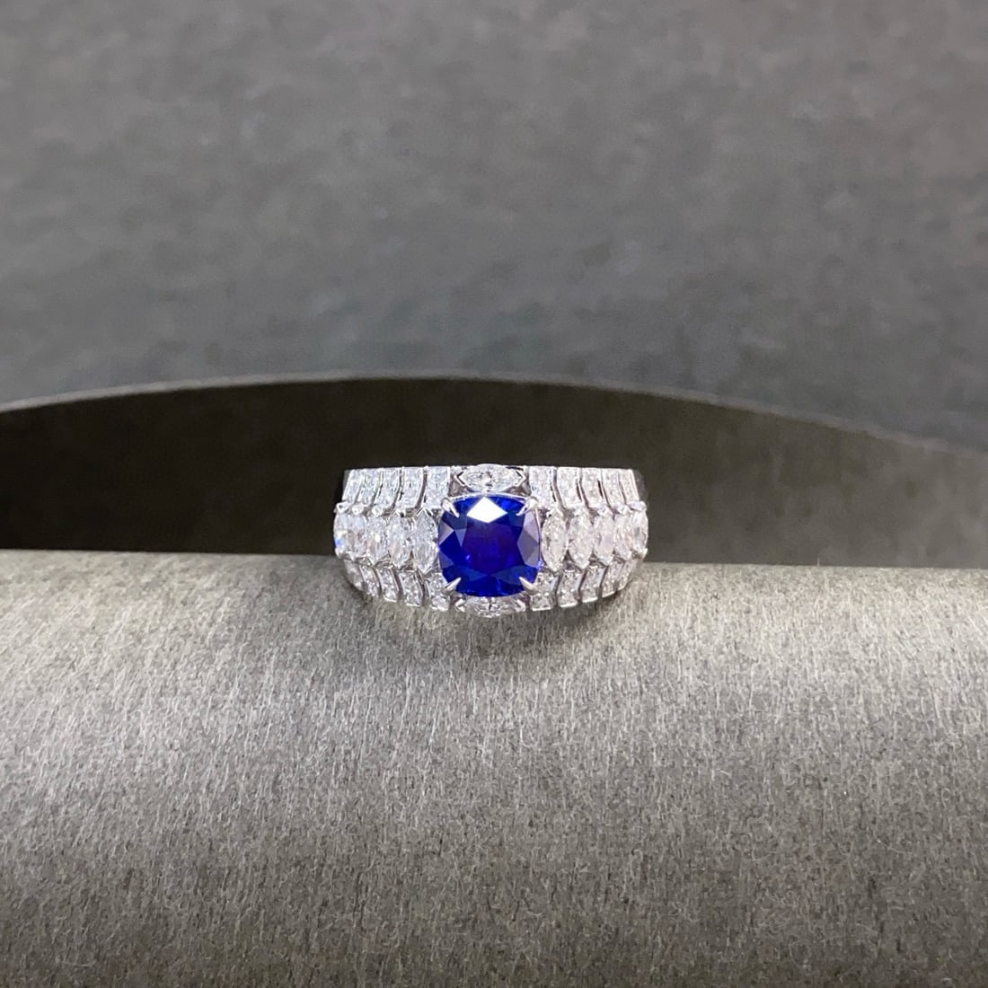 14k Gold 3.04 Ctw Natural Sapphire & Diamond & Men¡¯s Ring - 2