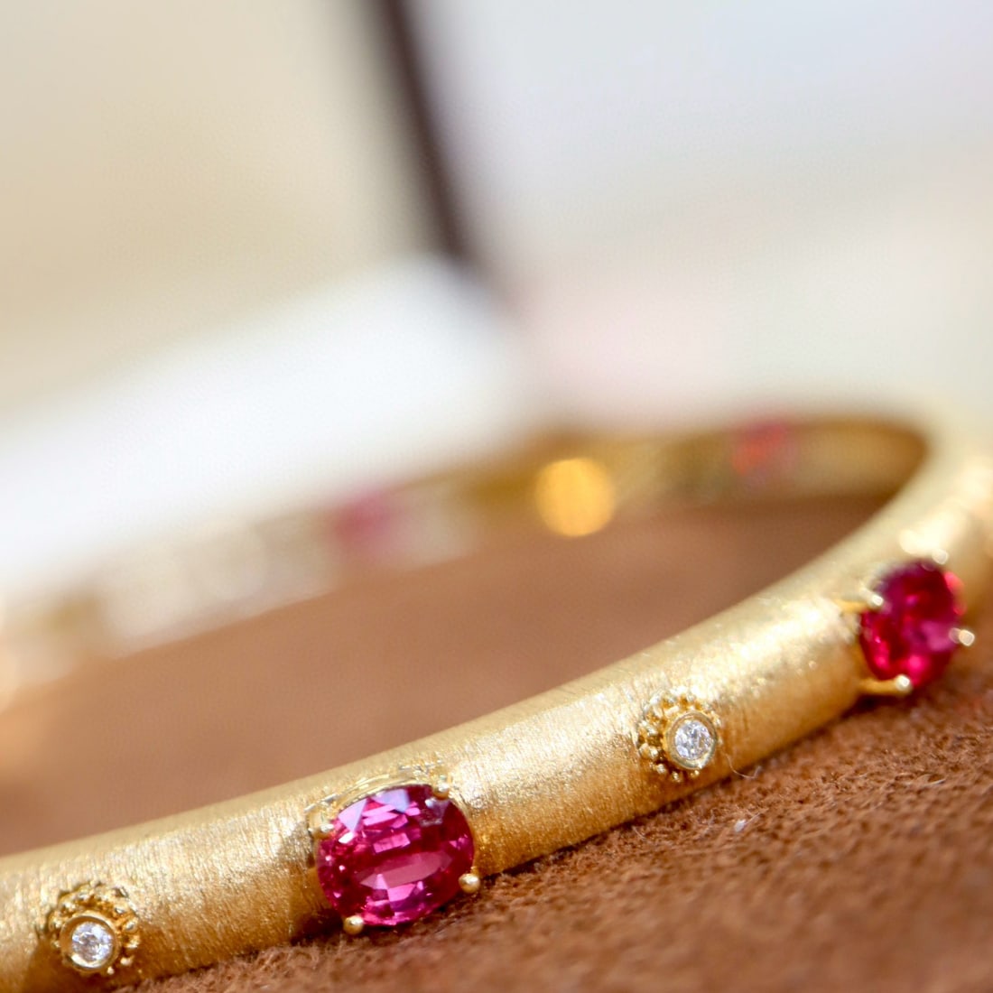 14k Gold 2.86 Ctw Natural Ruby & Diamond Bangle - 4