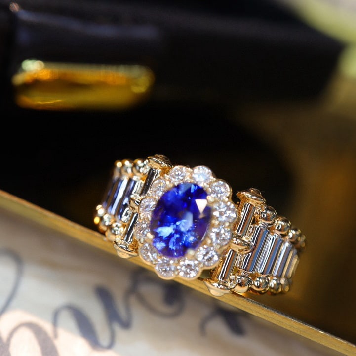 14k Gold 1.18 Ctw Natural Sapphire & Diamond Ring: Ref:230996072 // gold content:14k gold // ring size:7. 25us // // main gemstone:sapphire // shape:oval // carat weight:0. 88ct // color:royal blue // treatment:natural // // adjacent gemstone 2 : diam
