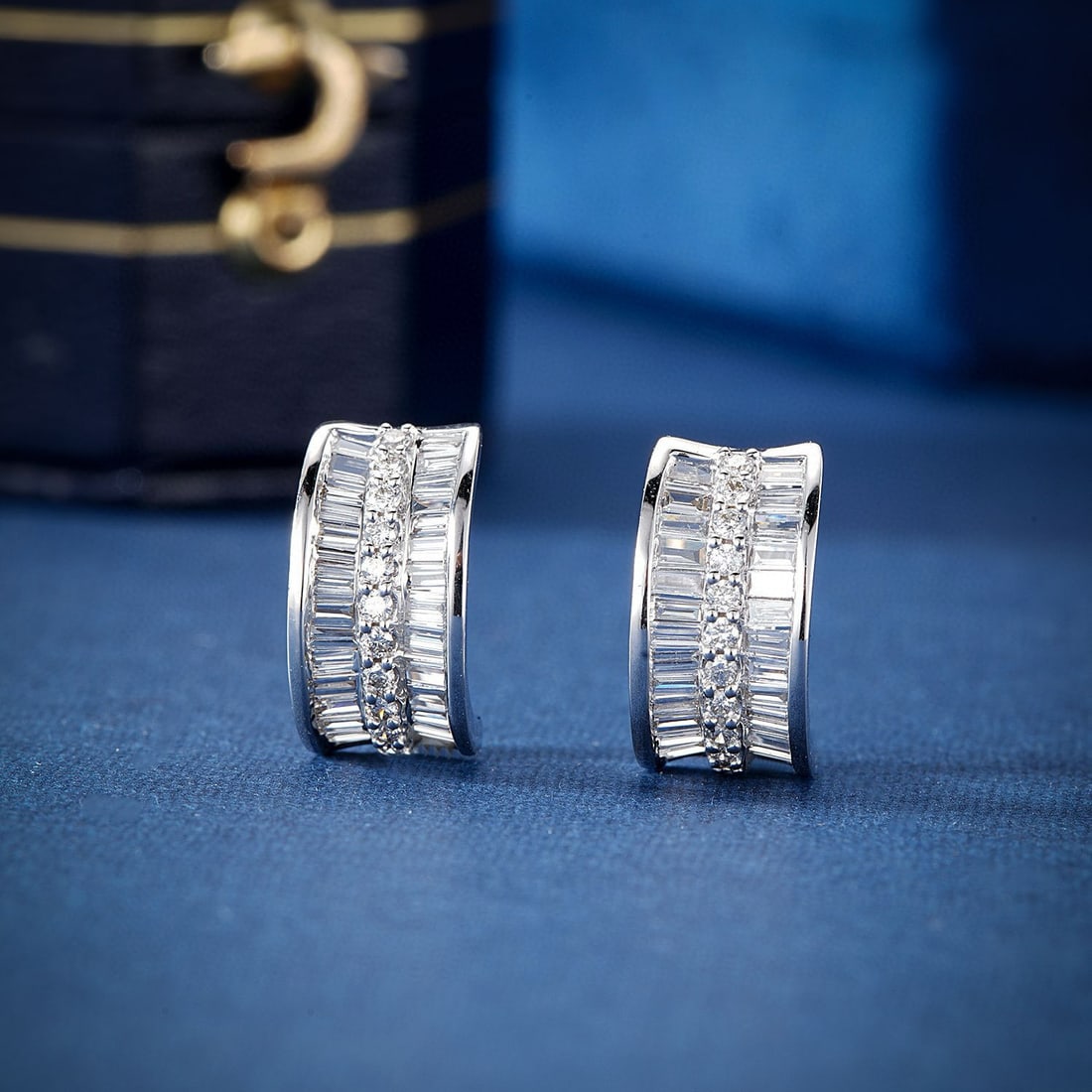 14k Gold 0.91 Ctw Natural H Diamond Earrings - 4