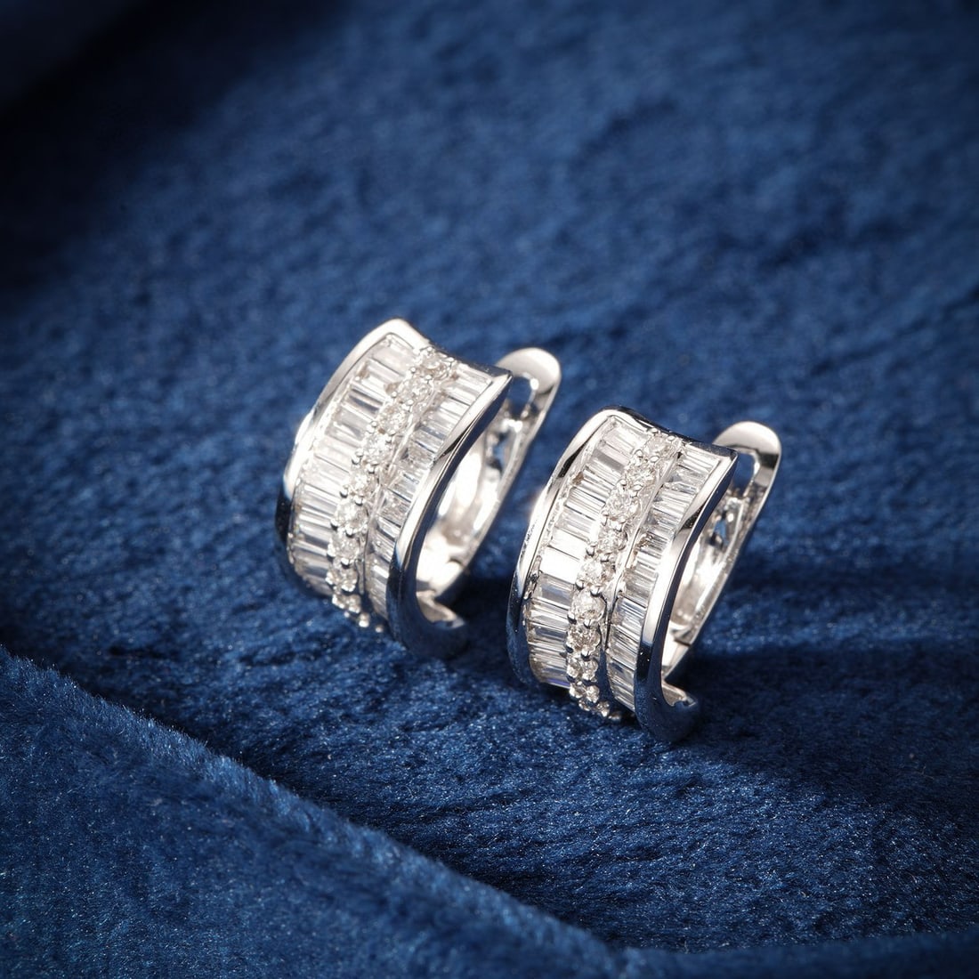 14k Gold 0.91 Ctw Natural H Diamond Earrings - 5