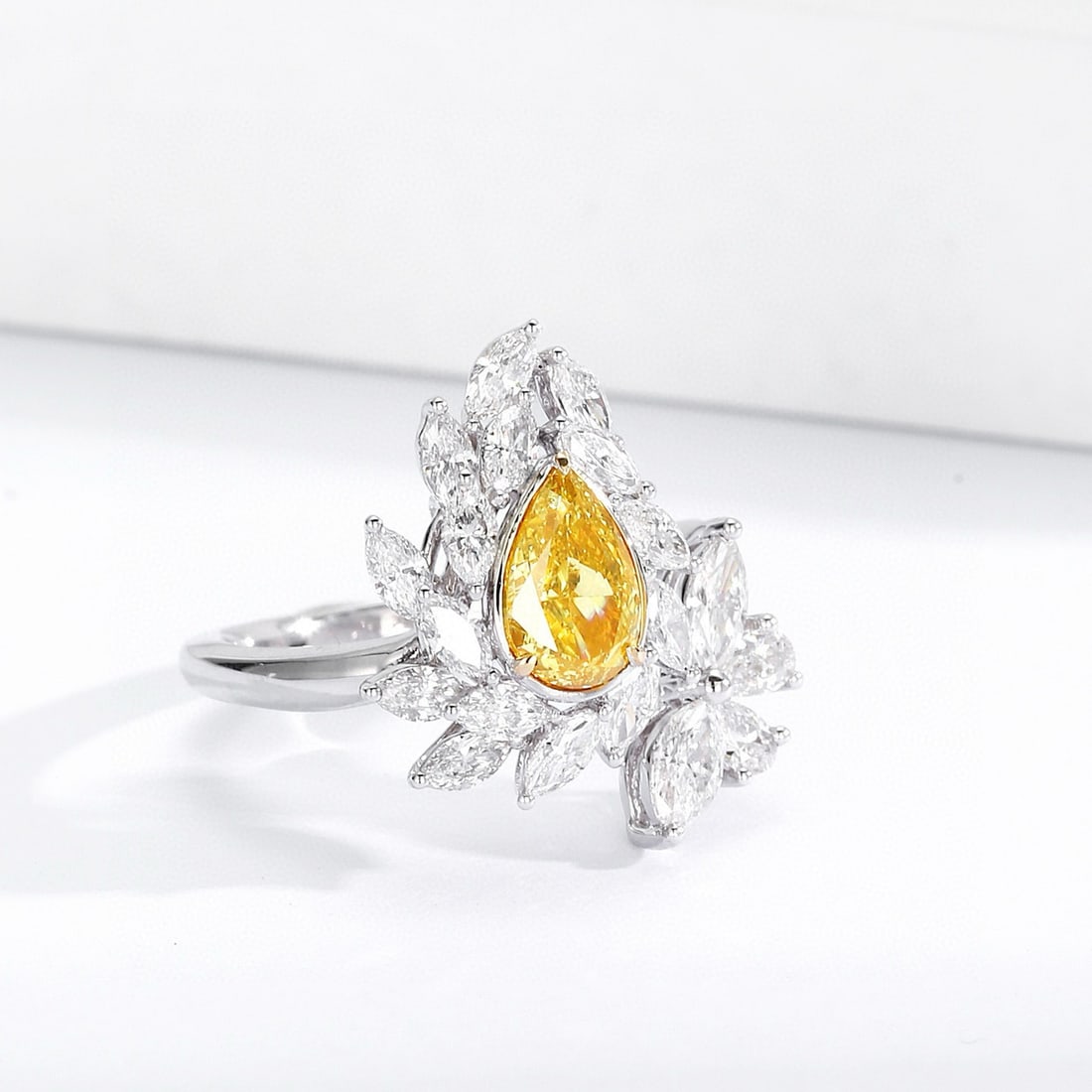 Gia Certified 14k Gold 2.49 Ctw Natural Yellow Diamond & Diamond Ring - 4