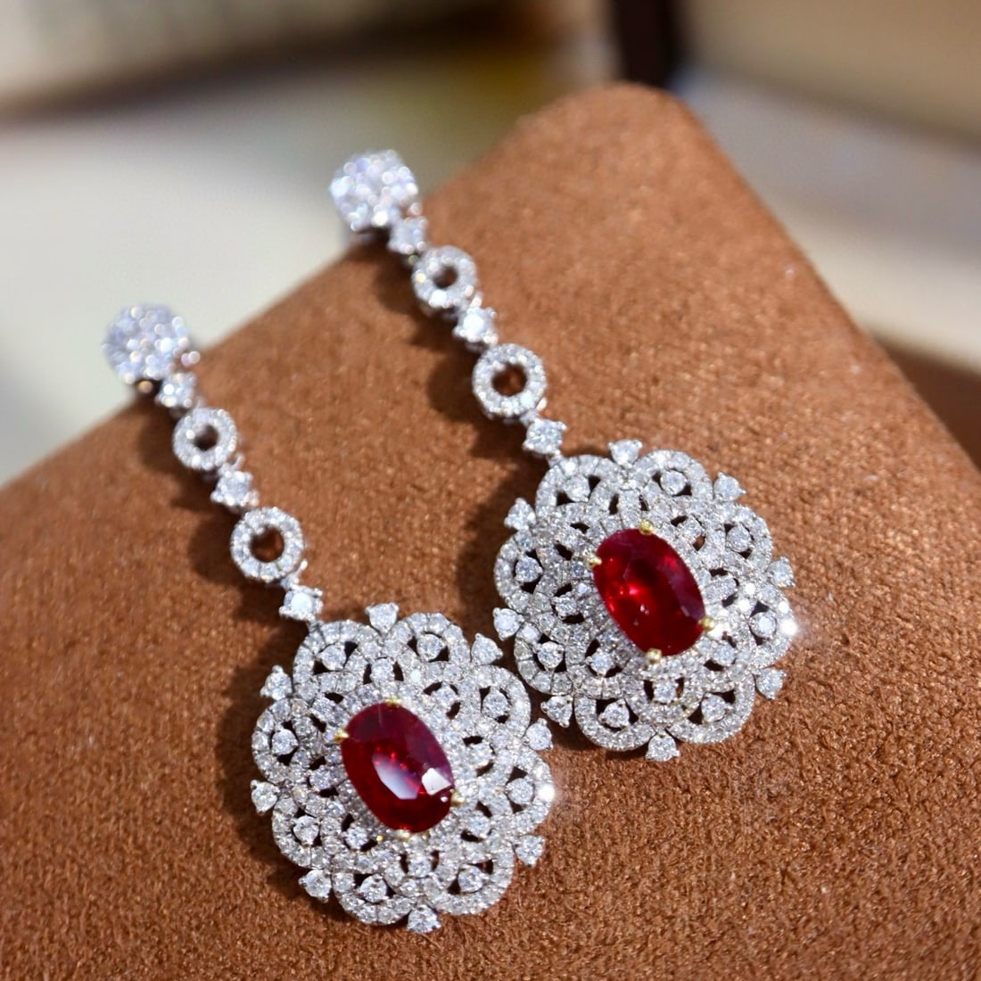 14k Gold 2.78 Ctw Natural Ruby & Diamond Earrings - 8