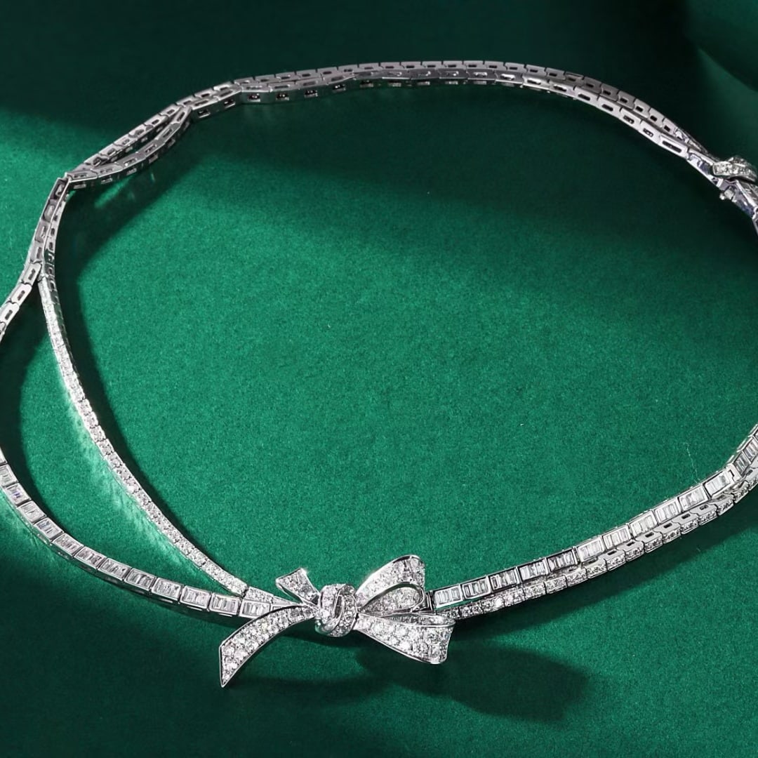 14k Gold 9.72 Ct Natural H Diamond Necklace: Ref:230996099 // gold content:14k gold // main gemstone:diamond // shape:multiply // carat weight:9. 72ct // clarity grade:vs-si // color:h // treatment:natural // Condition: New Low Estimate: 57000.0