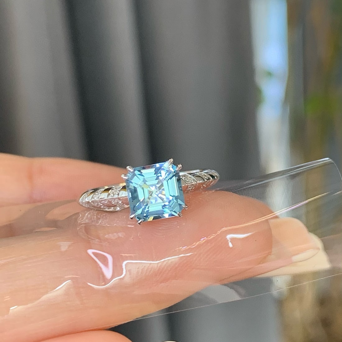 14k Gold 1.65 Ctw Natural Aquamarine & Diamond Ring - 4