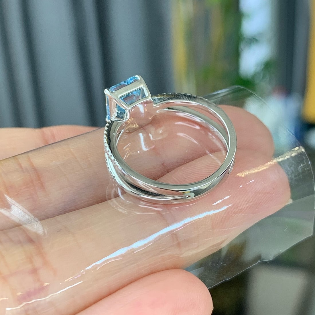 14k Gold 1.93 Ctw Natural Aquamarine & Diamond Ring - 3