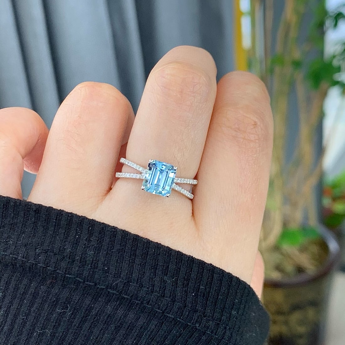 14k Gold 1.93 Ctw Natural Aquamarine & Diamond Ring - 4