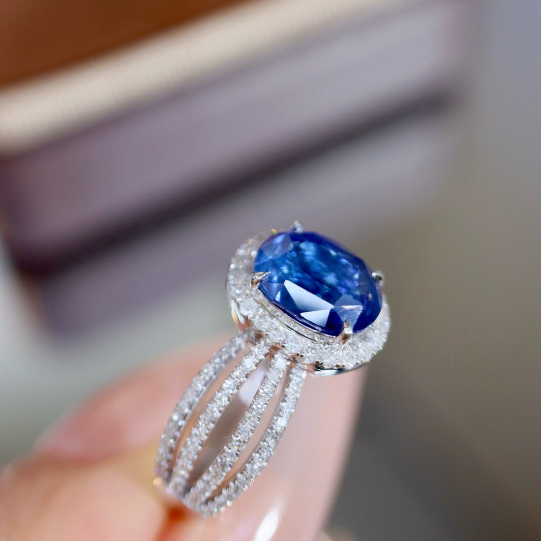 14k Gold 3.00 Ctw Natural Sapphire & Diamond Ring - 4