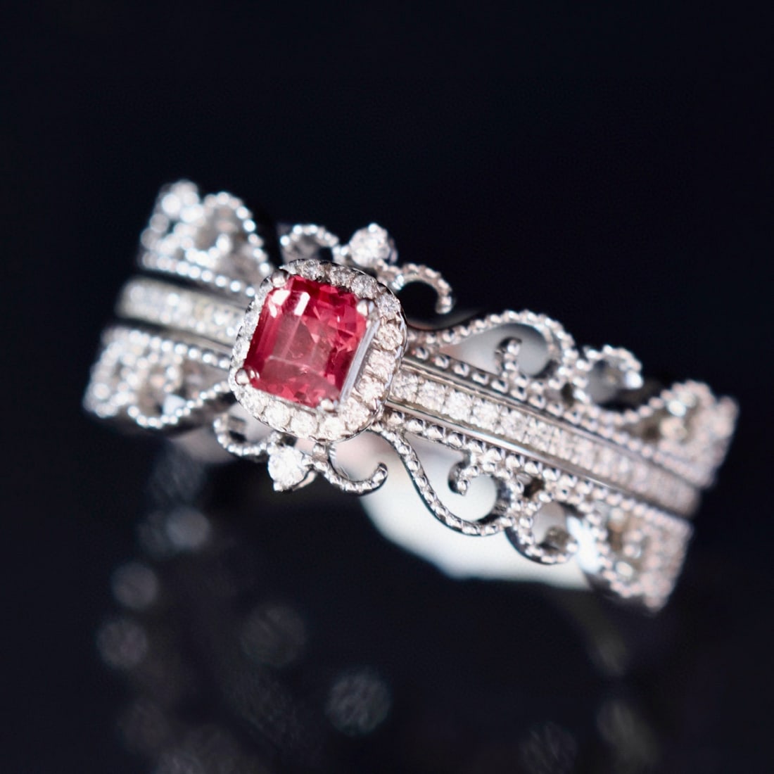 14k Gold 0.51 Ctw Natural Padparadscha Sapphire & Diamond Ring - 3