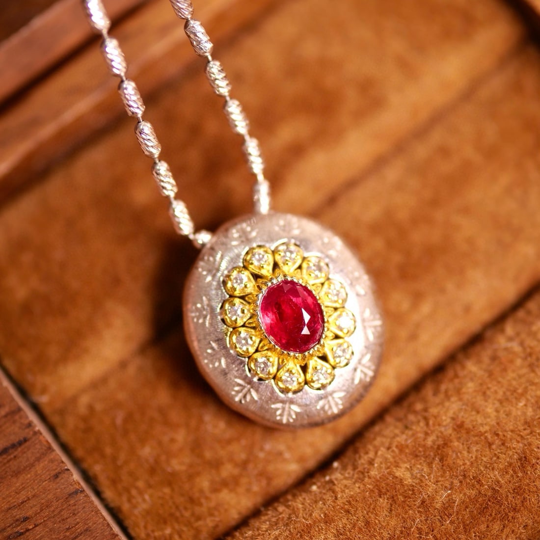 14k Gold 0.38 Ctw Natural Ruby & Diamond Pendant( Without Chain ): Ref:230996129 // gold content:14k gold // main gemstone:ruby // shape:oval // carat weight:0. 32ct // color:red // treatment:natural // // adjacent gemstone 2 : diamond // shape:round // carat weight: