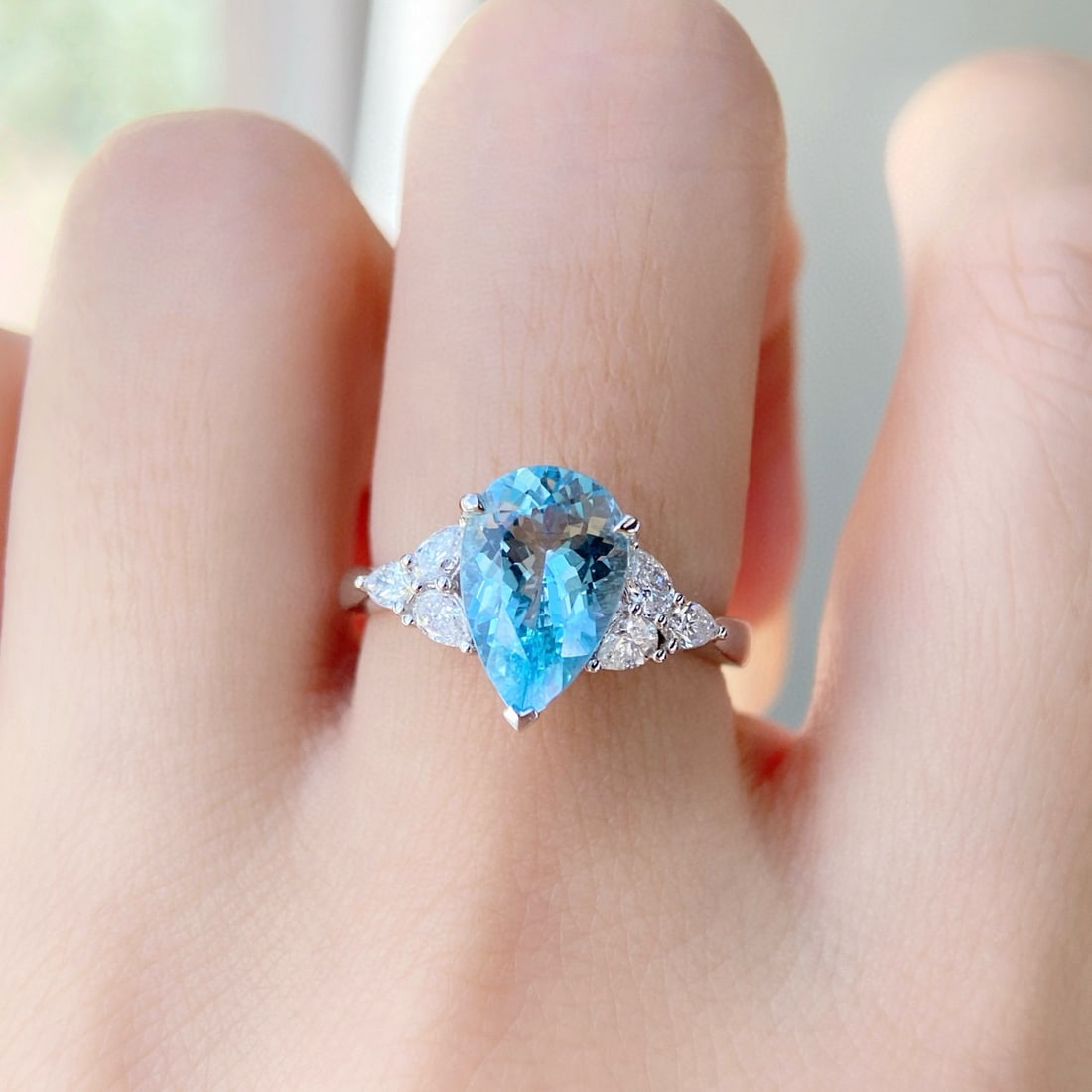 14k Gold 2.40 Ctw Natural Aquamarine & Diamond Ring - 2