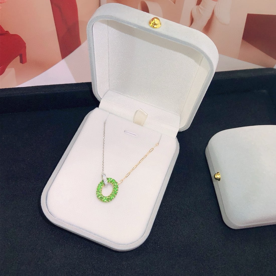 14k Gold 1.72 Ctw Natural Tsavorite & Diamond Necklace - 7