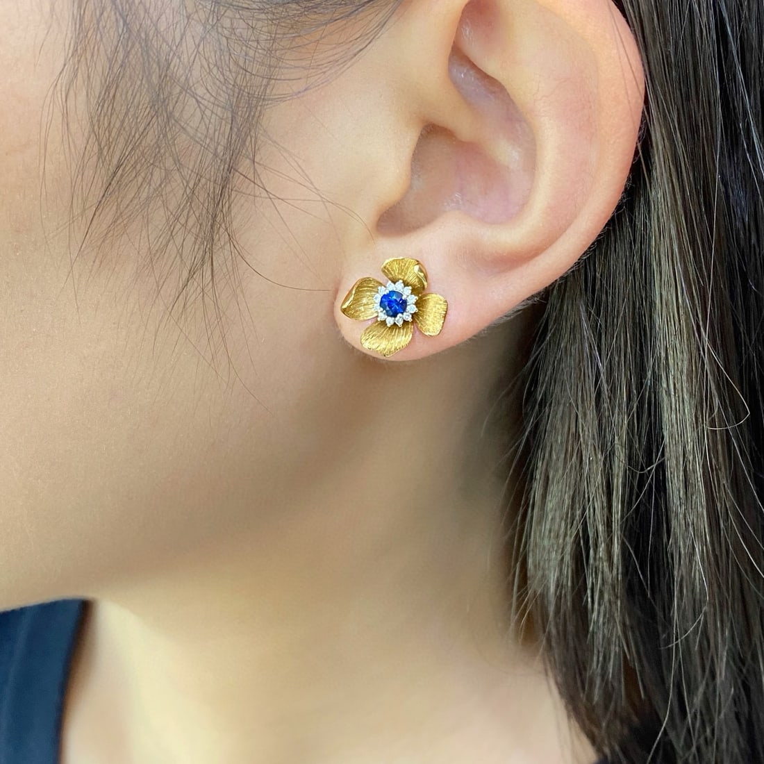 14k Gold 0.69 Ctw Natural Sapphire & Diamond Earrings - 5