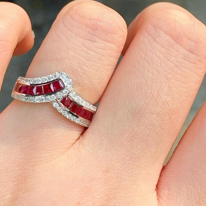 14k Gold 1.34 Ctw Natural Ruby & Diamond Ring - 4