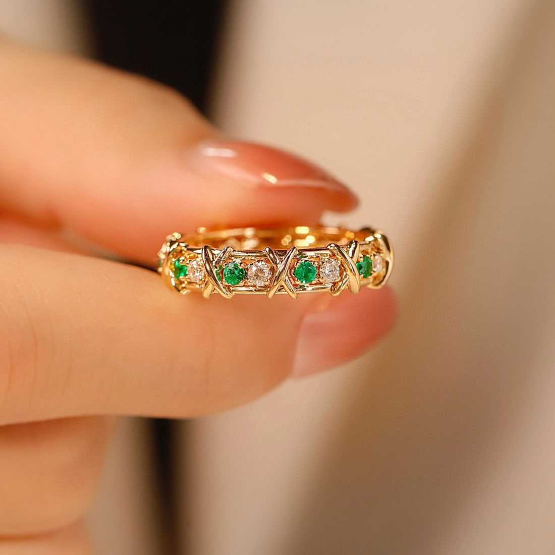 14k Gold 0.68 Ctw Vivid Green Natural Emerald & Diamond Pendant( Without Chain ) - 2
